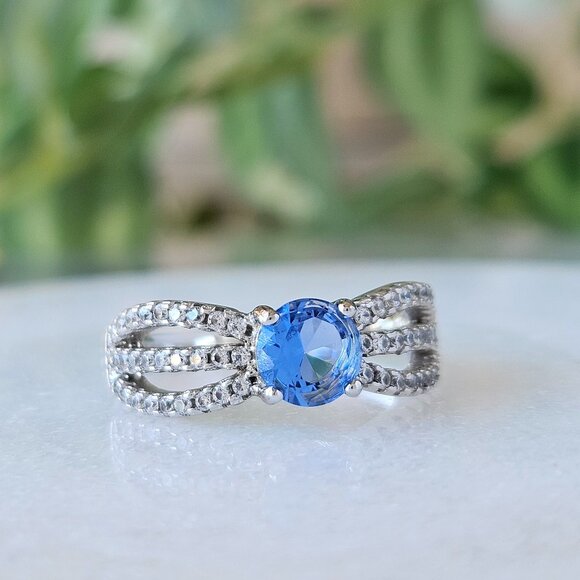 Blue Topaz Bow Ring, 925 Sterling Silver  Charmed Aroma - Picture 5 of 6